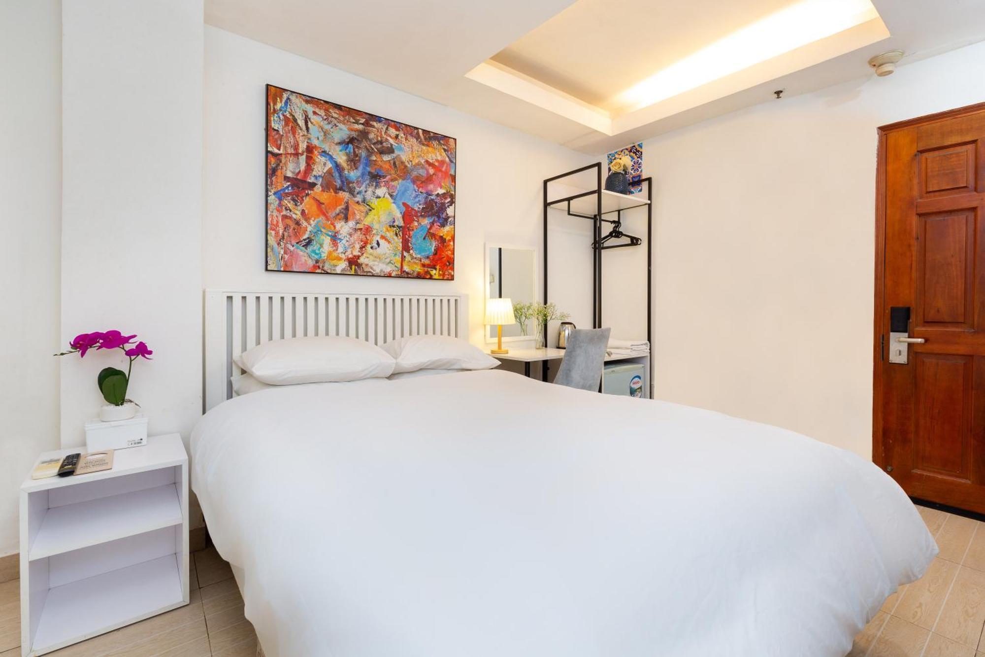 Hotel Rechax Saigon