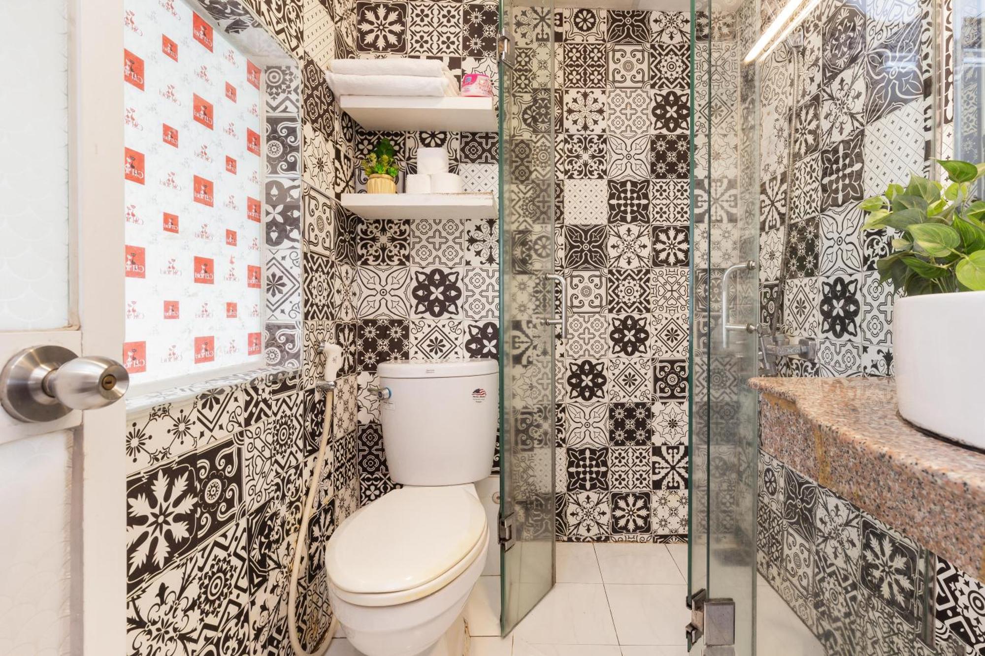 Rechax Saigon Khách sạn 3*